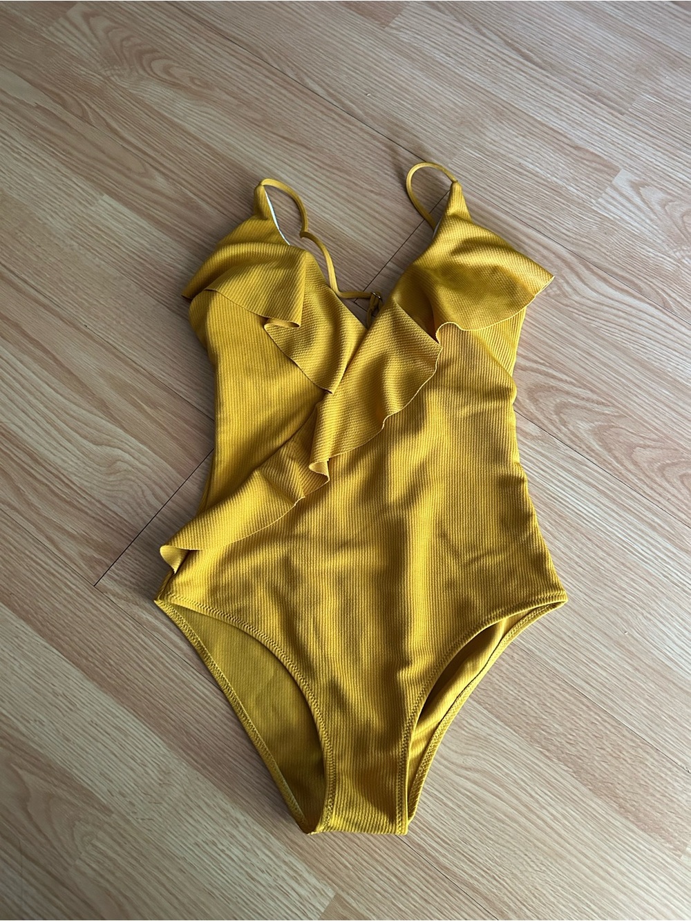 Cupshe Yellow Ruffle Ribbed One Piece Bikini Medium